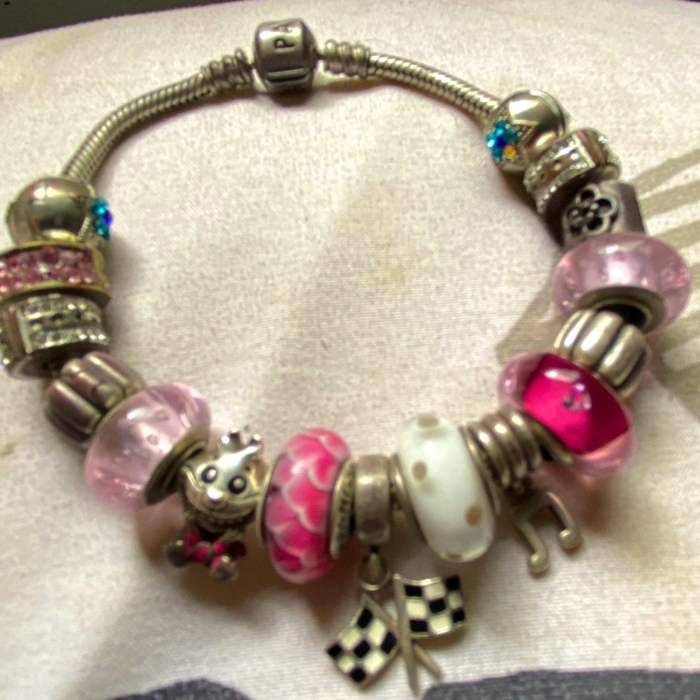 Pandora Bracelet with 16 Charms
